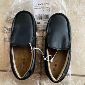 Black size 10 boys loafers NWT
